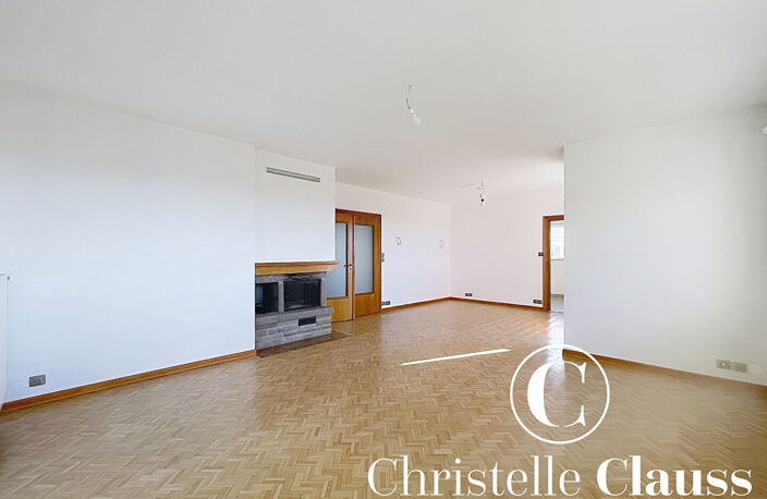 OBERNAI - MONT NATIONAL - MAGNIFIQUE MAISON 6 PIÈCES DE 181.40 M²  ENTIÈREMENT RÉNOVÉE -VUE EXCEPTIONNELLE — photo 4
