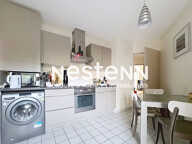 Appartement 4 pièces meublé avec ascenseur et stationnement Dauphiné - Lyon 3e — photo 4