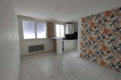 Appartement 3 pièces 917 €