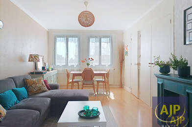 Appartement 3 pièces 187250 €