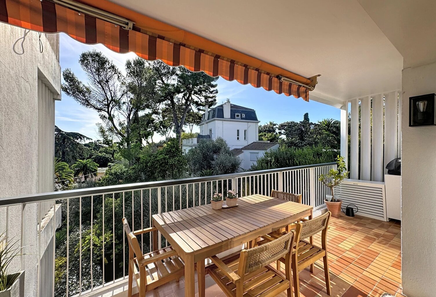 LE CANNET PEN CHAI - 3P TERRASSE RENOVATION HAUT DE GAMME — photo 1