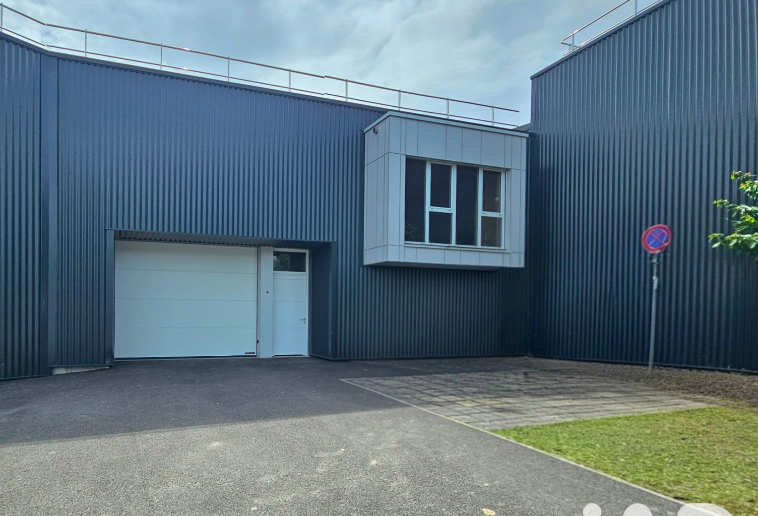 Vente Boutique/Local commercial 210 m&sup2; — photo 1
