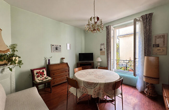CLICHY - Appartement à rénover - 2 pièces de 40 m2 — photo 2