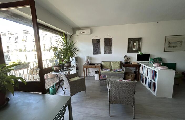 Paris 18ème Studio avec balcon — photo 5