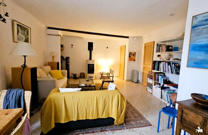Pays de Forcalquier – Fontienne Charmante maison de village avec terrasse — photo 2