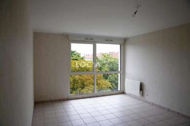 Appartement 2 pièces 840 €