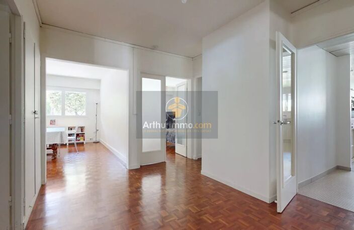 Grand appartement 118m2 à Marly-Le-Roi - cave et parking - DPE D — photo 5
