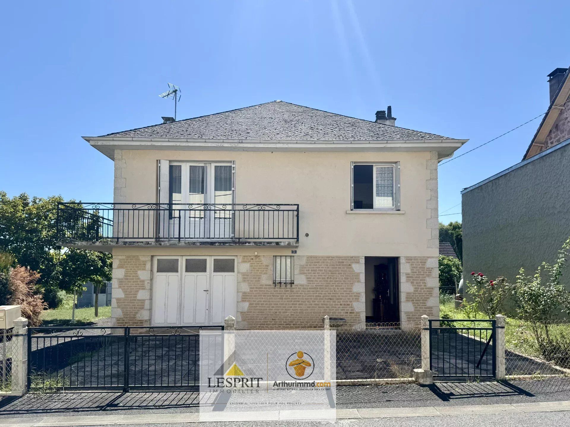 maison à Objat