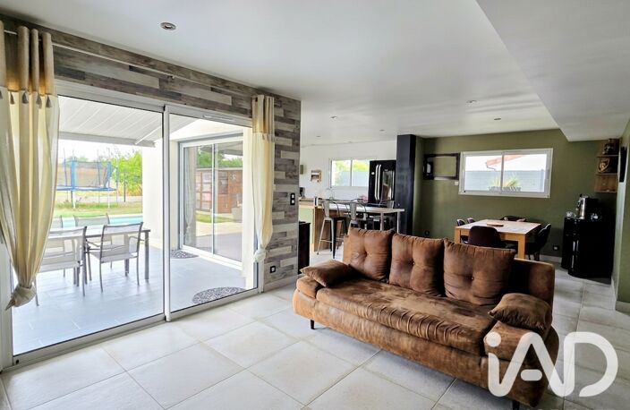 Vente Maison/villa 6 pièces — photo 2