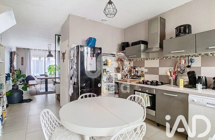 Vente Maison de ville 7 pièces — photo 3