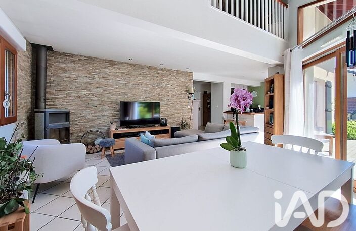Vente Maison/villa 8 pièces — photo 5