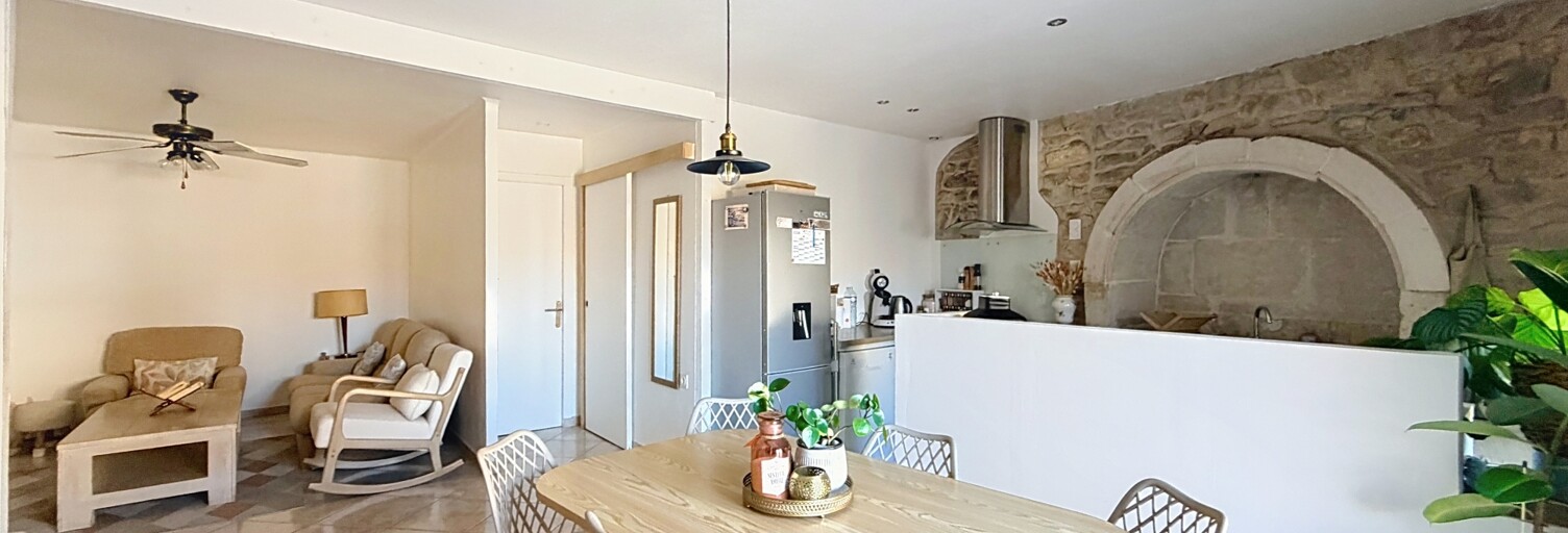 Immeuble  76 m² à vendre à Milhaud (30540)