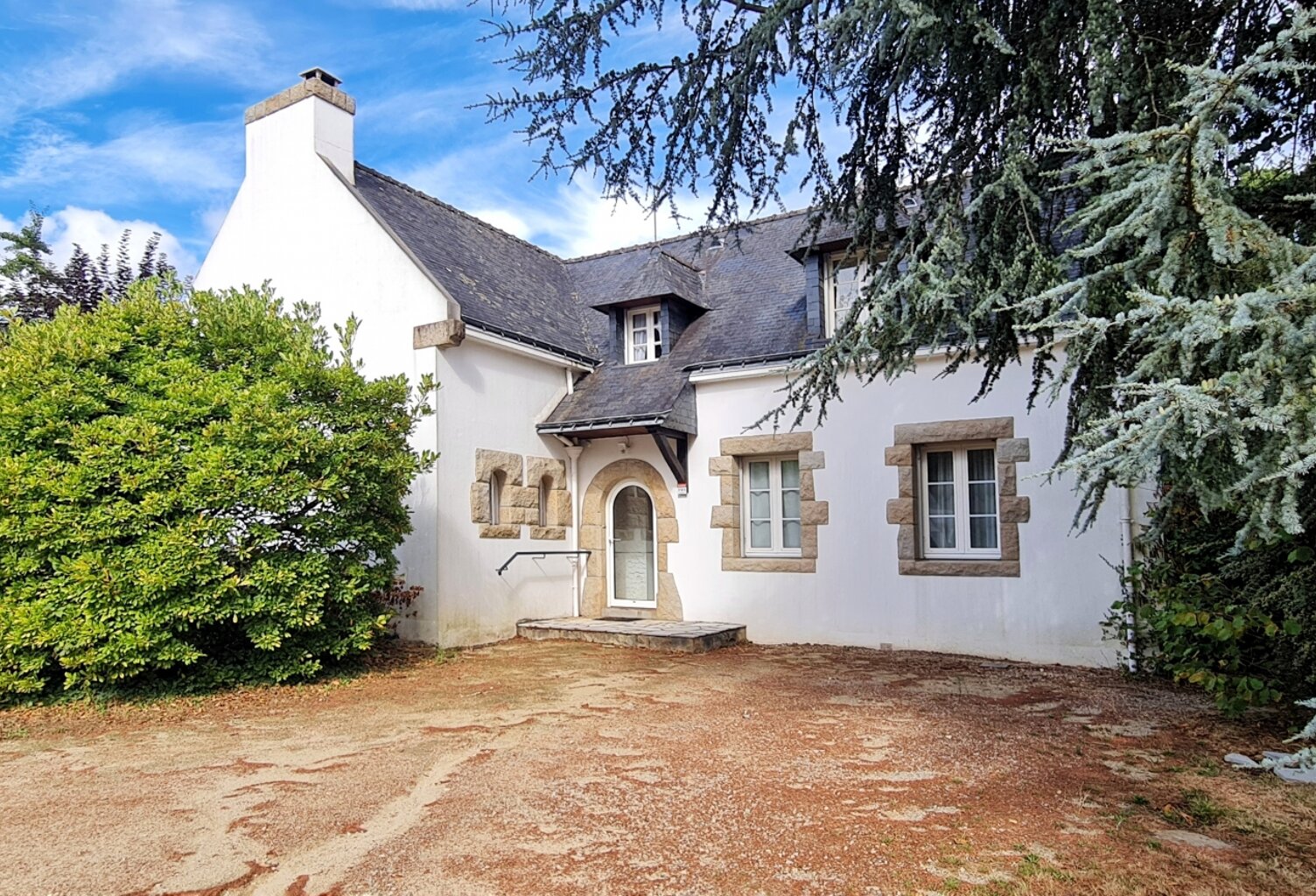 Vente Maison/villa 9 pièces — photo 1