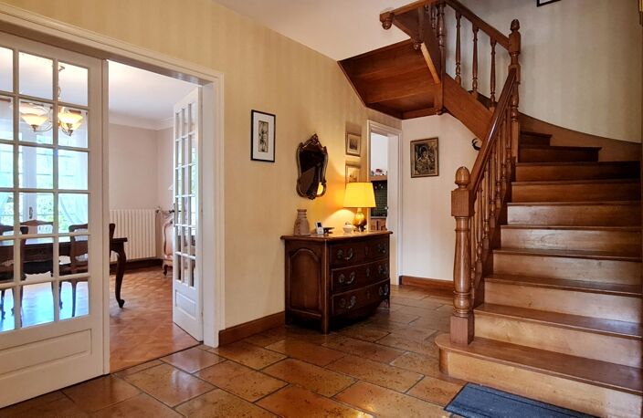 Vente Maison/villa 9 pièces — photo 3