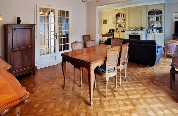 Vente Maison/villa 9 pièces — photo 4