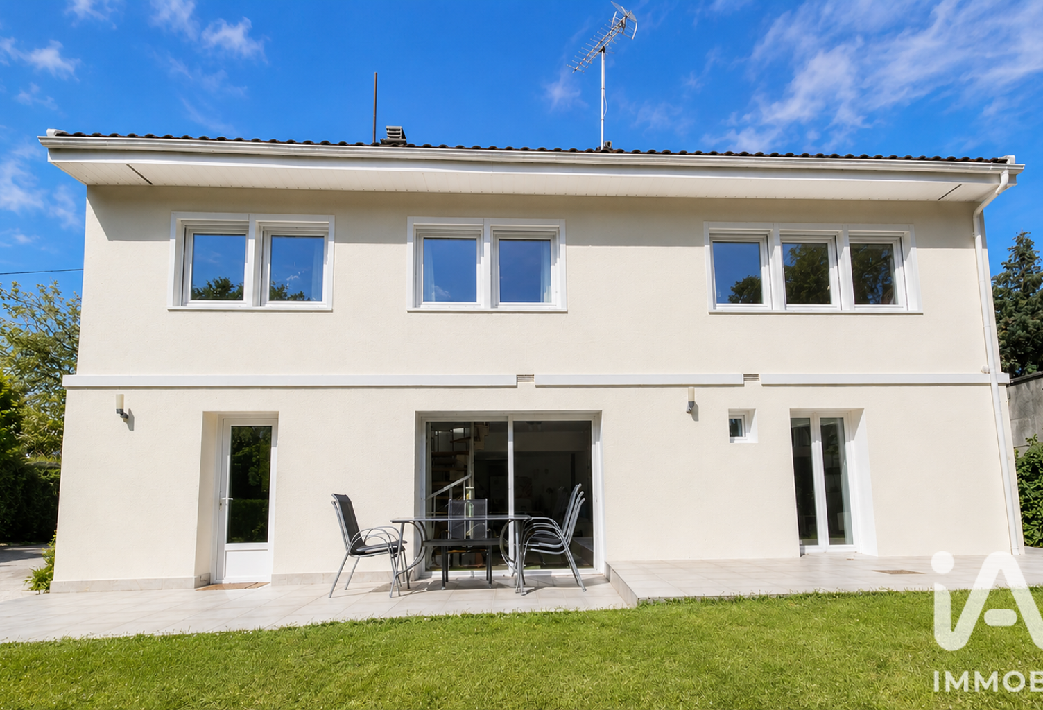Vente Maison traditionnelle 7 pièces — photo 1