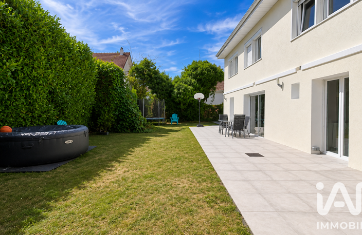 Vente Maison traditionnelle 7 pièces — photo 3