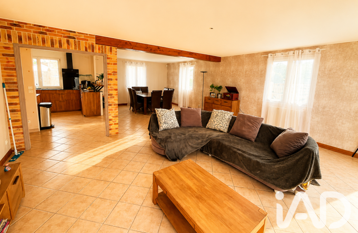 Vente Maison/villa 8 pièces — photo 3