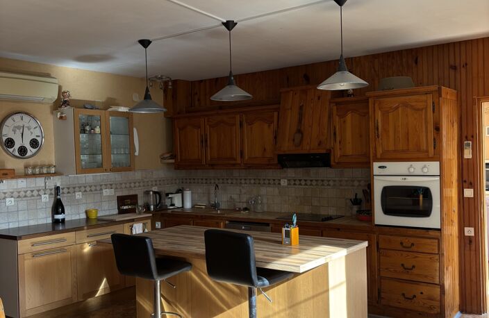 Vente Maison/villa 5 pièces — photo 3