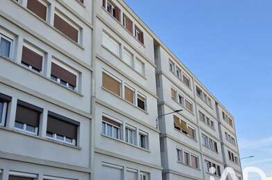 Appartement 3 pièces 81800 €