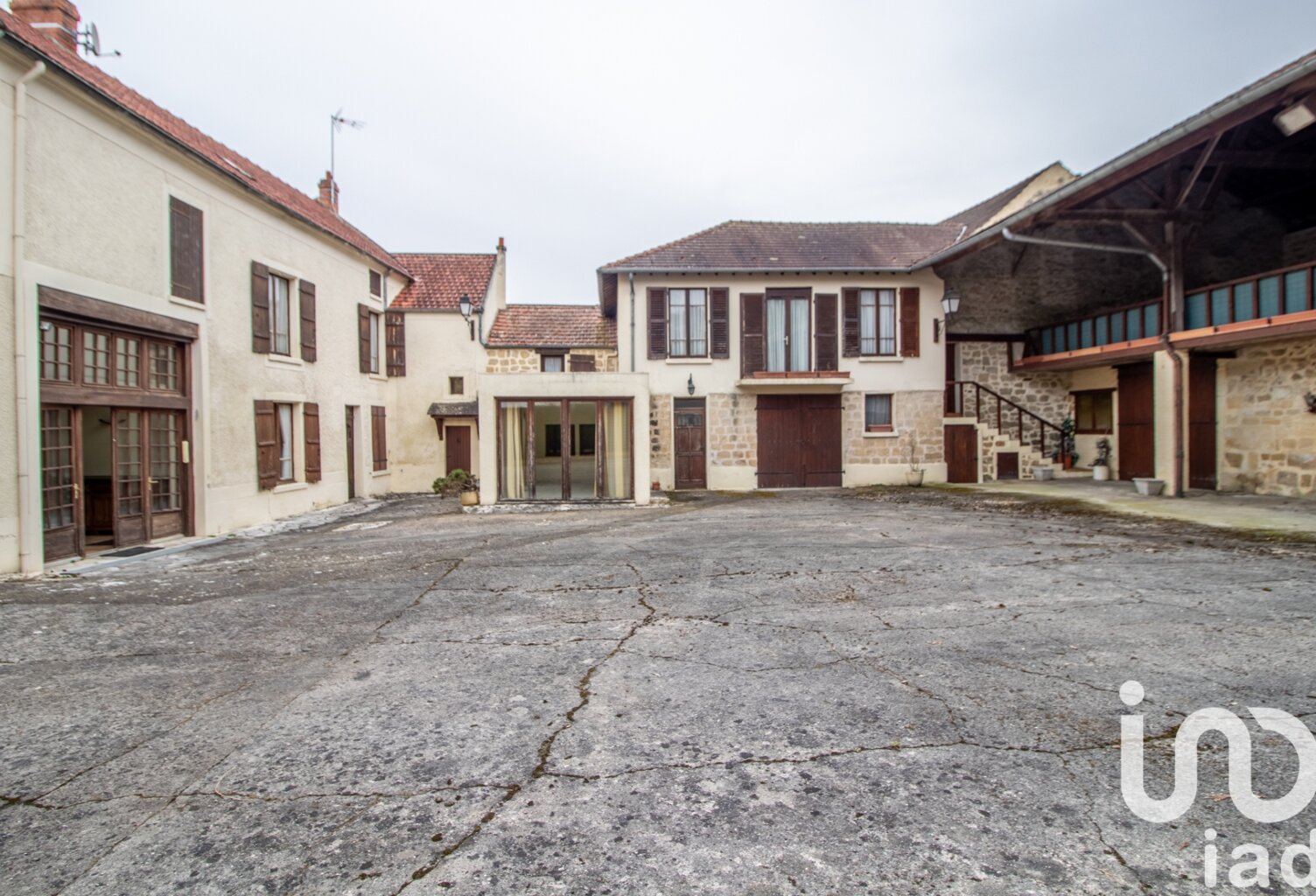 Vente Ferme 10 pièces — photo 1