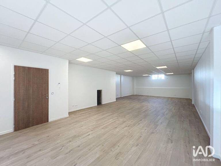 Location Bureaux 120 m&sup2; — photo 1