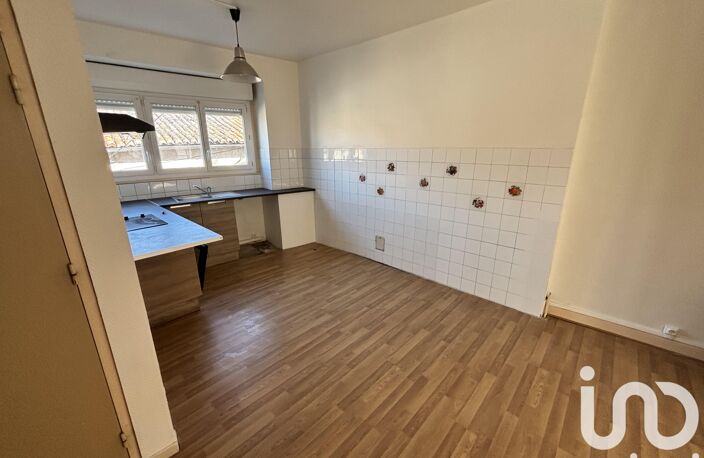 Vente Immeuble 280 m&sup2; — photo 3