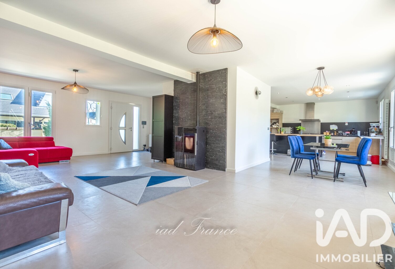 Vente Maison/villa 8 pièces — photo 1