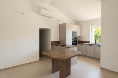 Appartement 4 pièces 1355 €