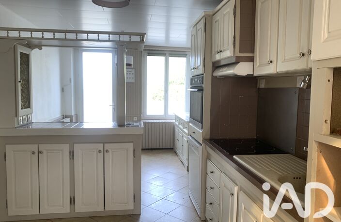 Vente Maison/villa 6 pièces — photo 2