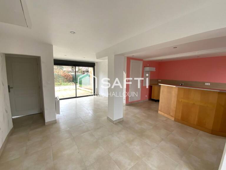 Maison plain pied 67m² rénovée avec jardin — photo 1
