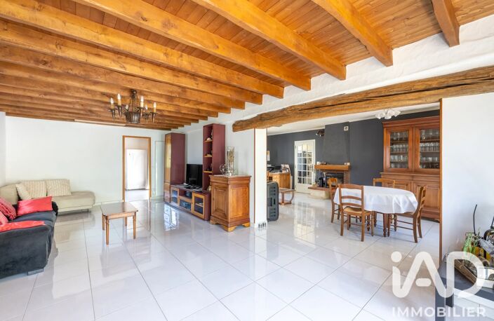 Vente Maison/villa 6 pièces — photo 2
