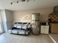 CHIRENS - MAISON DE VILLE - TRIPLEX MEUBLE — photo 3