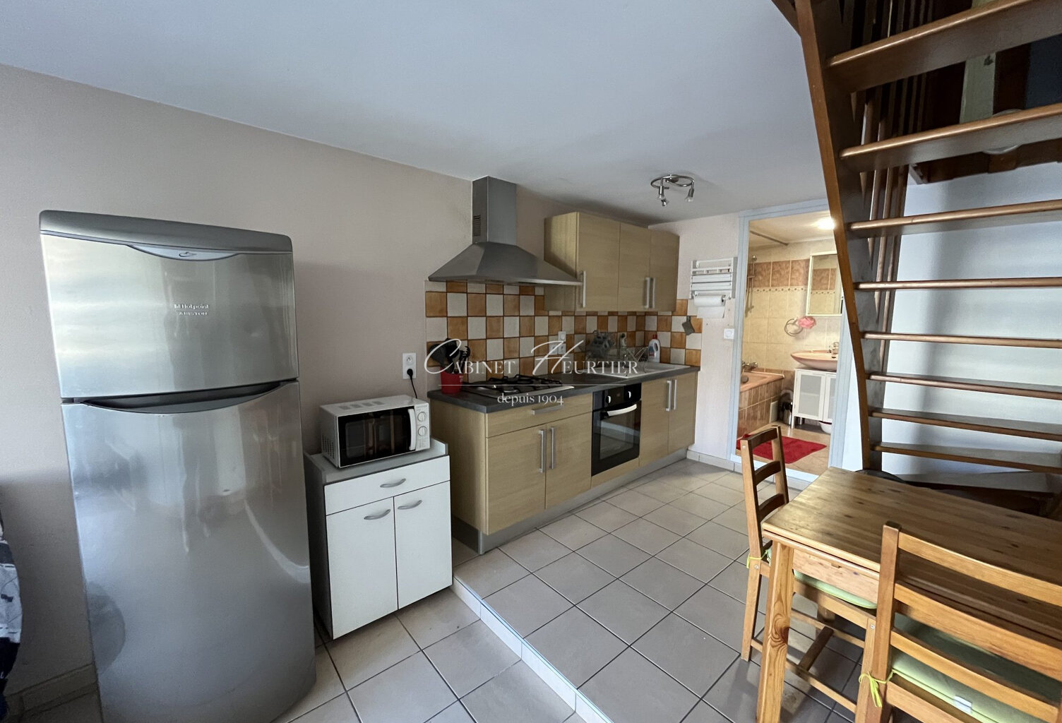 CHIRENS - MAISON DE VILLE - TRIPLEX MEUBLE — photo 1