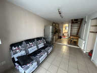 CHIRENS - MAISON DE VILLE - TRIPLEX MEUBLE — photo 2