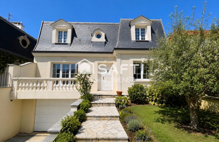 Maison Mansart / pièce de vie de 50 m2 / chambre en Rdj — photo 4