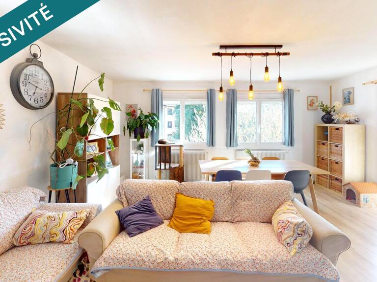 Dernier étage  Lumineux T4 de 85 m² avec loggia — photo 1