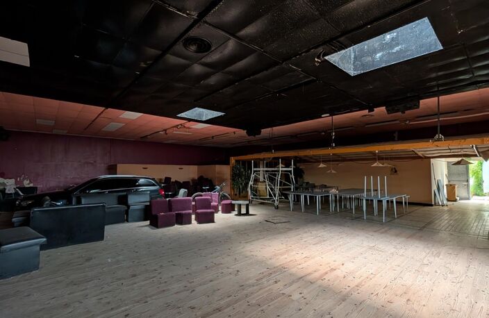 Ensemble immobilier de caractère au cœur de Saint-Savin  719 m² de potentiel, avec logements loués — photo 4