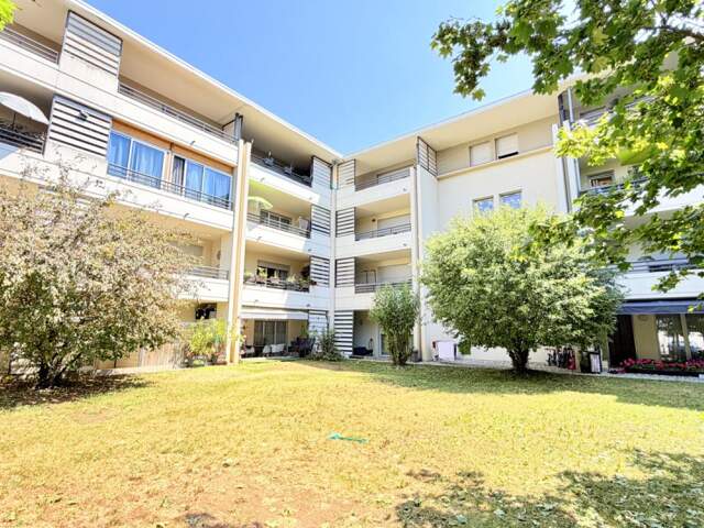 St Julien-en-Genevois Appartement T4 dans résidence de 2007... — photo du bien