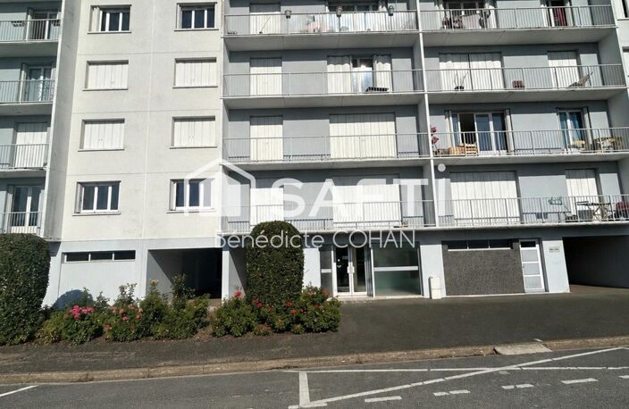 Appartement avec balcon, dans un immeuble bien entretenu — photo 2