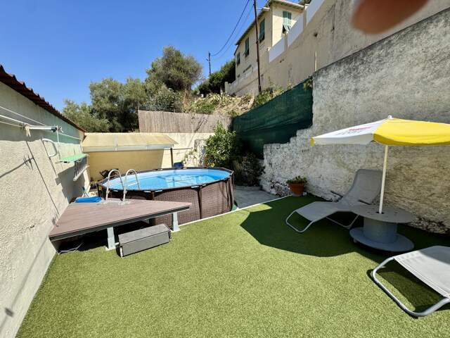 NICE MADELEINE. Maison 2 pièces avec terrasse — photo du bien