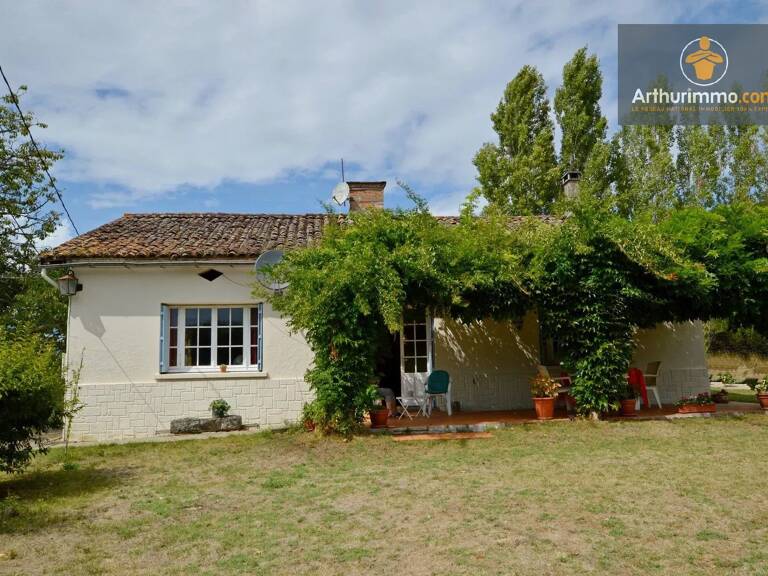 Maison en pierres avec piscine et vue campagne — photo 1