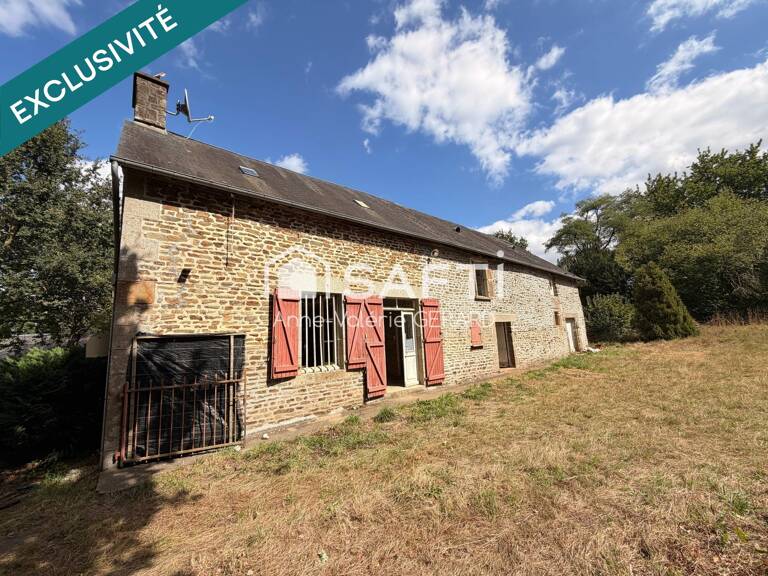 Maison à rénover 200m² avec dépendances - 4754m² — photo 1
