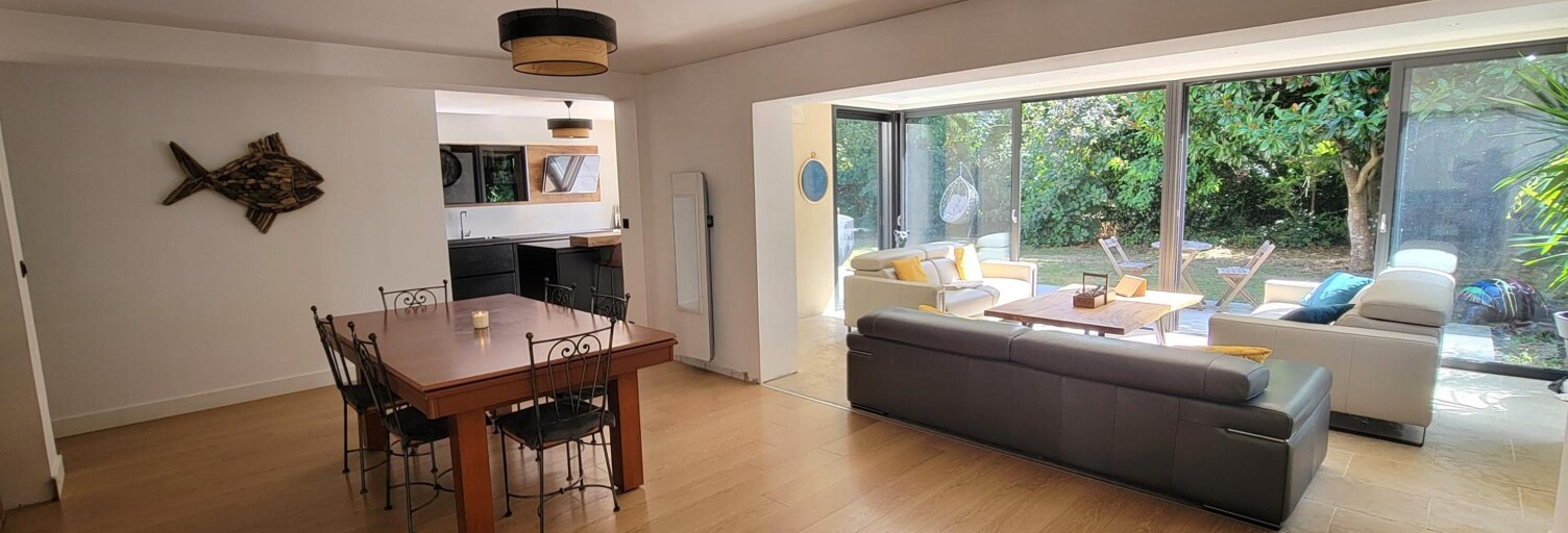Maison 6 Pièces 187 m² à vendre à Monceaux-en-Bessin (14400)