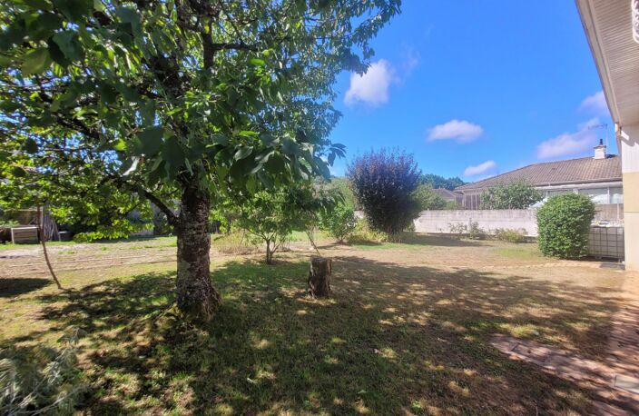 MAISON 7 PIÈCES,  136 M2, FONTAINE LE COMTE. — photo 3
