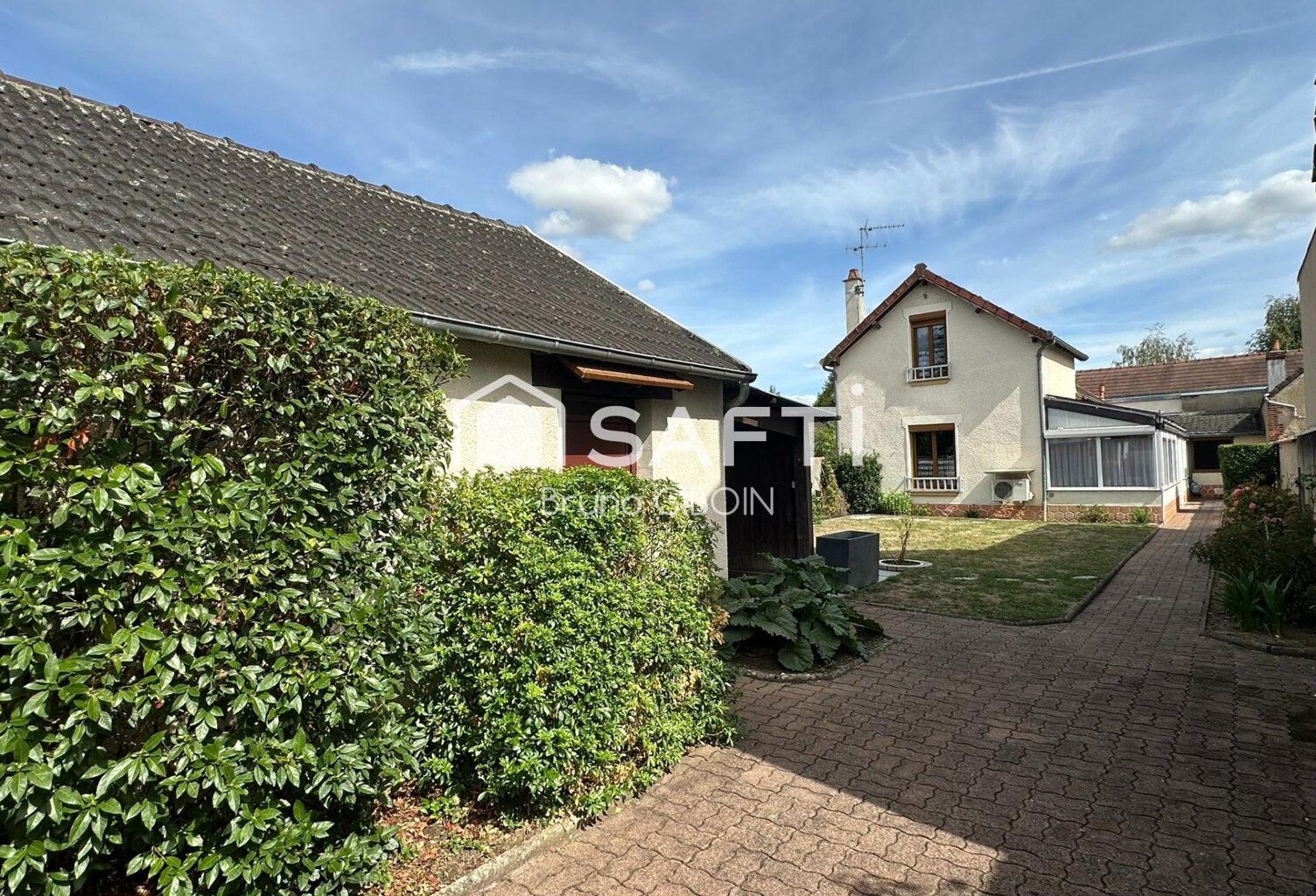 Maison 134 m², 4 pièces, 3 chambres, garage, jardin — photo 1