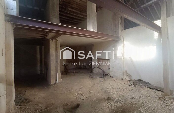 Bâtisse à rénover 150 m2 — photo 2