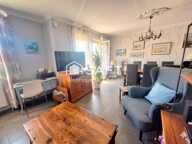 MEYZIEU LE CARREAU  Maison familiale 107 m²  Terrain 436 m²  3 chambres  Garage  Combles aménageables  Calme et sans vis-à-vis* — photo 3