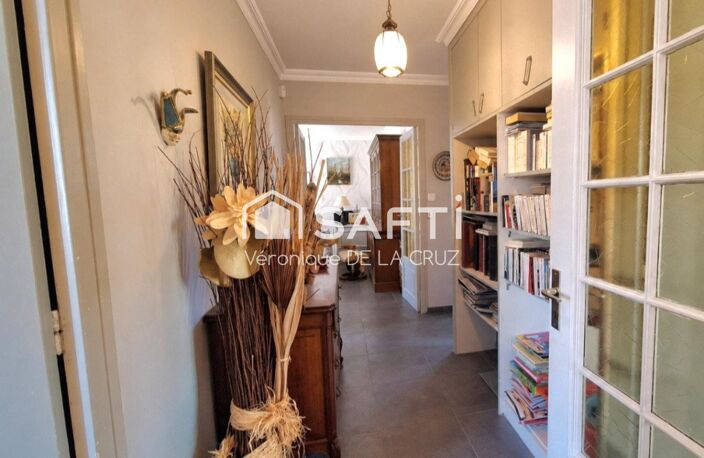MEYZIEU LE CARREAU  Maison familiale 107 m²  Terrain 436 m²  3 chambres  Garage  Combles aménageables  Calme et sans vis-à-vis* — photo 4