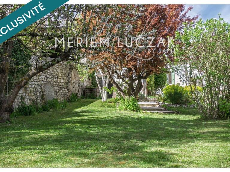 COUP DE CUR  Maison de charme avec dépendance  195 m²  Terrain 660 m²  Chavenay — photo 1